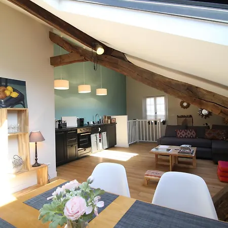 Apartment Charme Et Calme A 2 Pas Du Chateau De !