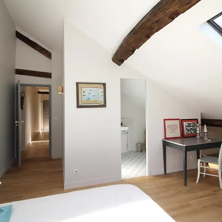 Charme Et Calme A 2 Pas Du Chateau De ! *